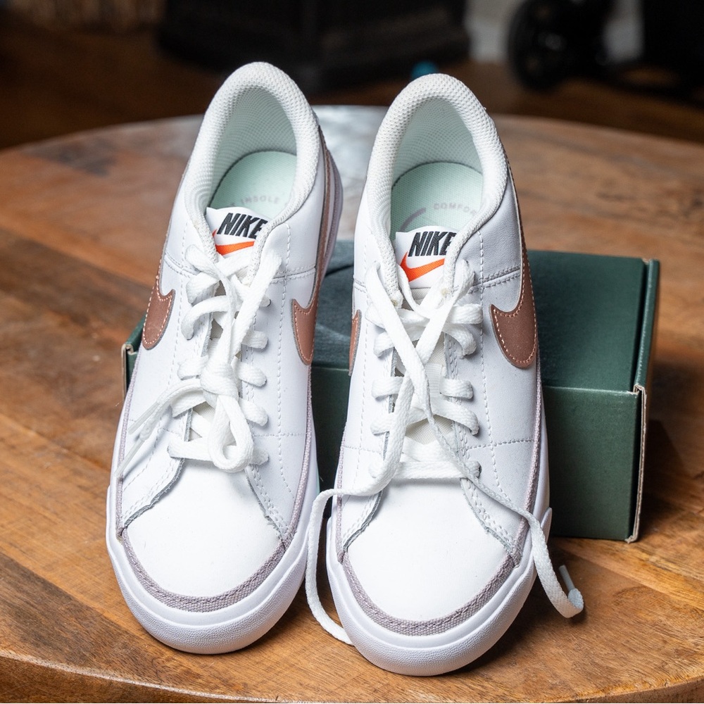 Nike court sneakers